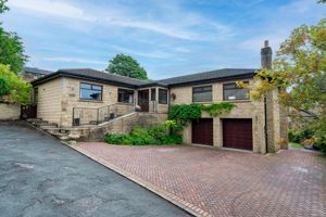 Front External- click for photo gallery